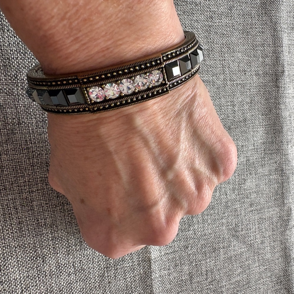 HEIDI DAUS “Hematite” and Crystal Bangle SOLD OUT ONLINE MAKE ME AN OFFER!